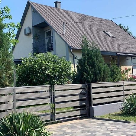 Toparti Hangulatu Nyaralo-Balatonboglar Exterior photo